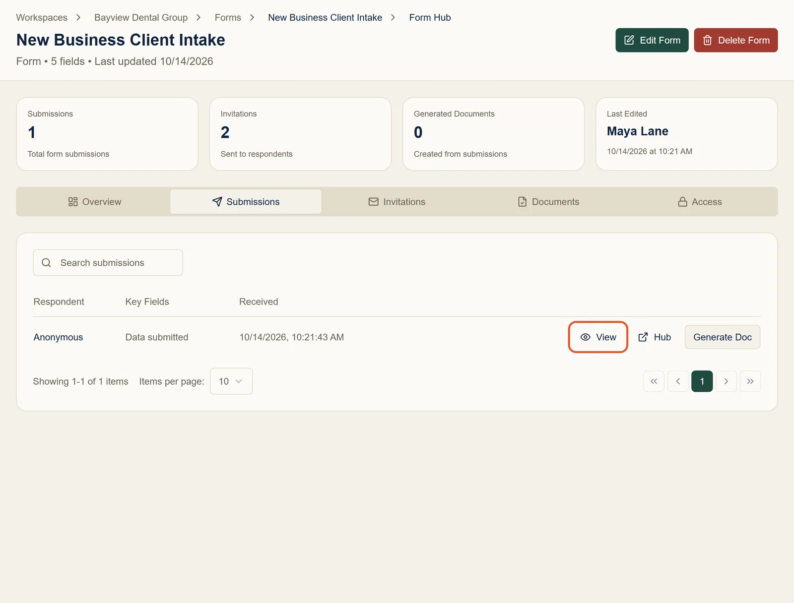 The form’s Submissions tab with one response, and the View button highlighted
